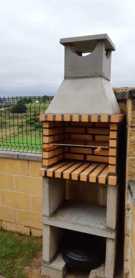 Apartamentos Casa Carmen Suances Kültér fotó